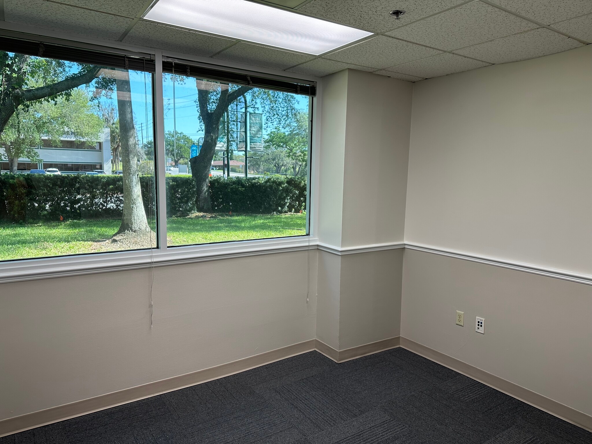 498 Palm Springs Dr, Altamonte Springs, FL à louer Photo intérieure– Image 1 sur 2