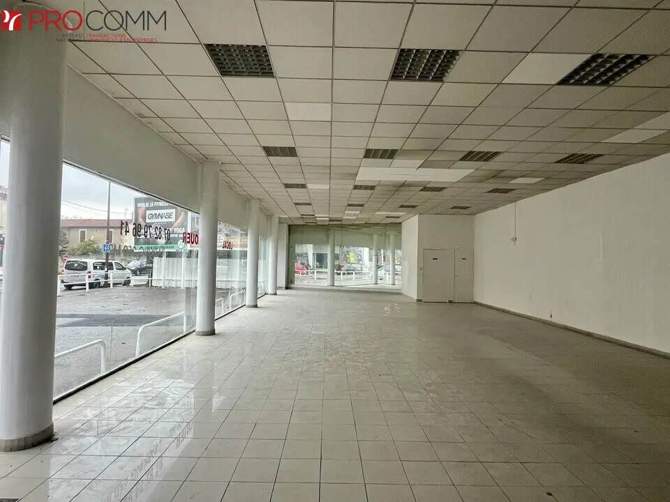 Local d’activités dans Avignon à louer Photo de l’immeuble– Image 1 sur 9