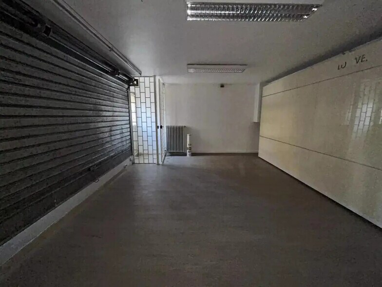 Local commercial dans Le Cannet à louer - Photo de l’immeuble – Image 3 sur 10