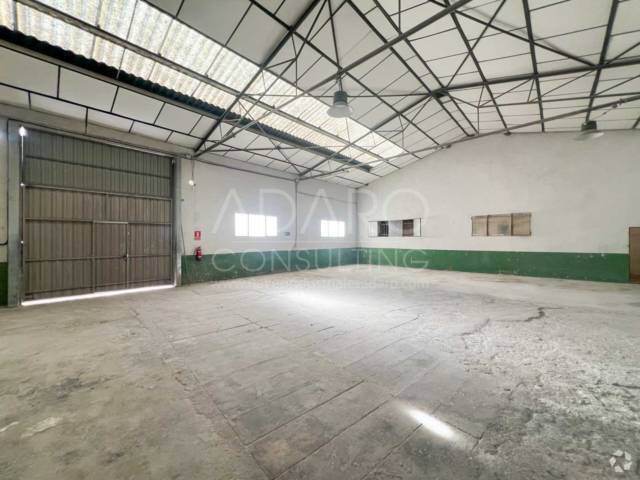 Industriel/Logistique dans Paracuellos de Jarama, Madrid à vendre - Photo de l’immeuble – Image 3 sur 11