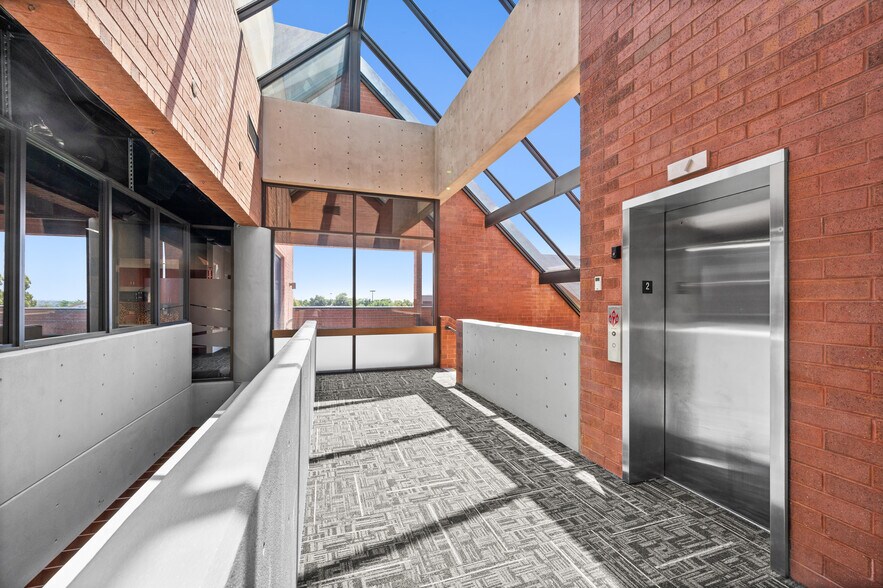 1255 E Brickyard Rd, Salt Lake City, UT à louer - Photo intérieure – Image 3 sur 17