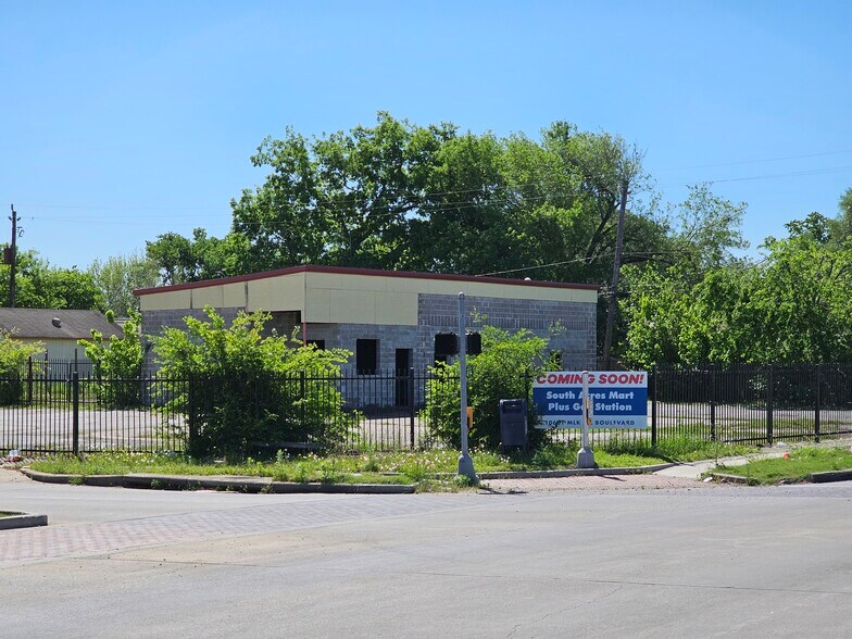 10601 Martin Luther King Blvd, Houston, TX à vendre - Photo de l’immeuble – Image 2 sur 11