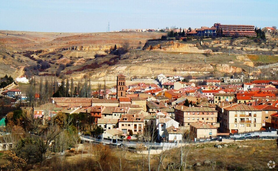 Terrain dans Segovia, Segovia à vendre - Photo de l’immeuble – Image 3 sur 4