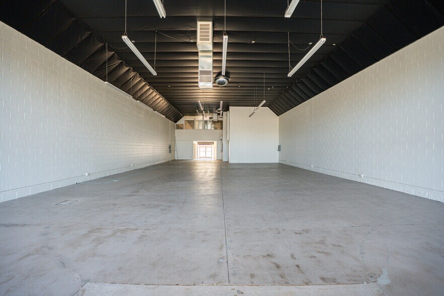 4136 Eagle Rock Blvd, Los Angeles, CA à vendre - Photo de l’immeuble – Image 3 sur 27