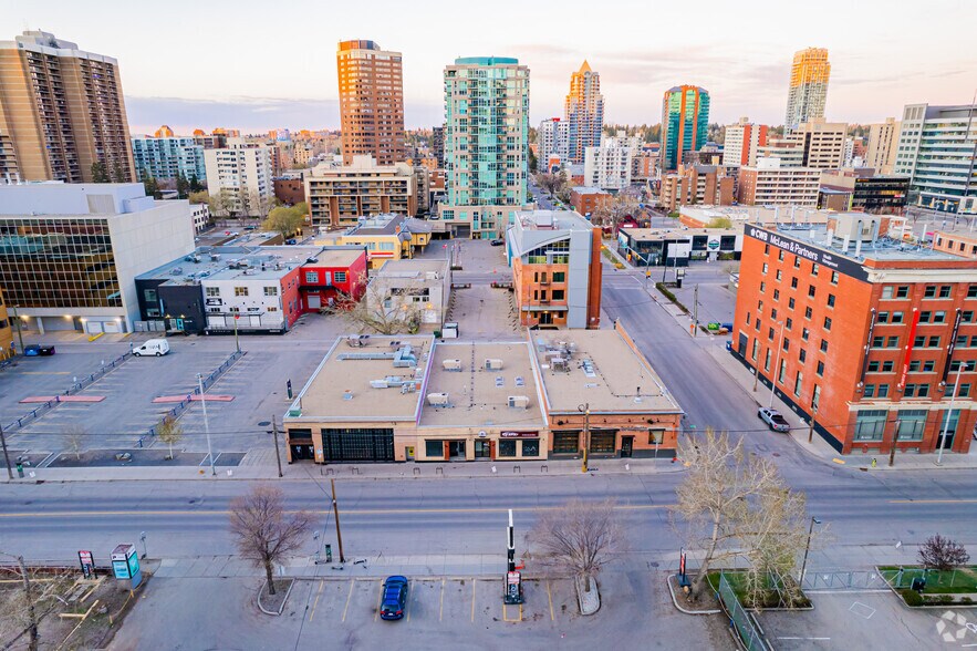 731-739 10 Ave SW, Calgary, AB à louer - Aérien – Image 2 sur 6