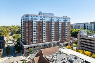 Plus de détails pour 1300 S University Ave, Ann Arbor, MI - Local commercial à louer
