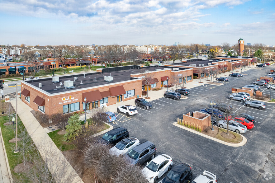 9-91 W Schaumburg Rd, Schaumburg, IL à louer - Photo de l’immeuble – Image 3 sur 5