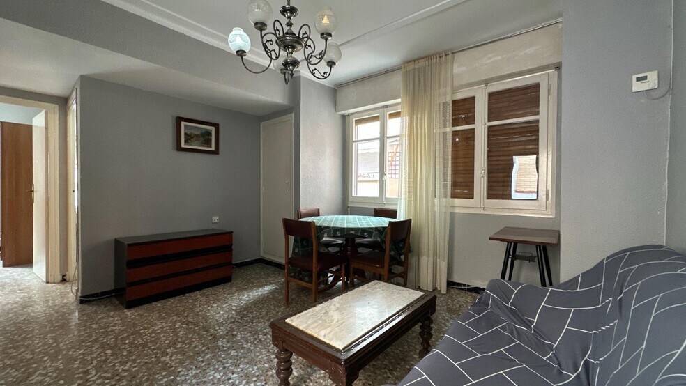 Calle de Brasil, 4, Zaragoza, Zaragoza à vendre - Photo de l’immeuble – Image 3 sur 49
