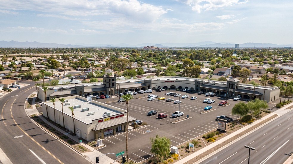 2602 W Baseline Rd, Mesa, AZ à louer - Photo de l’immeuble – Image 1 sur 2