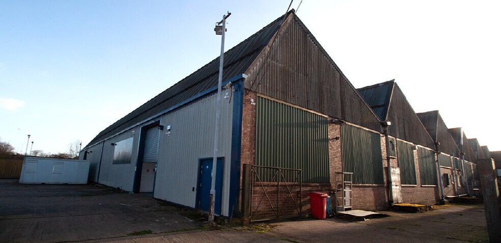 Carlton Rd, Coventry à vendre - Photo de l’immeuble – Image 3 sur 4