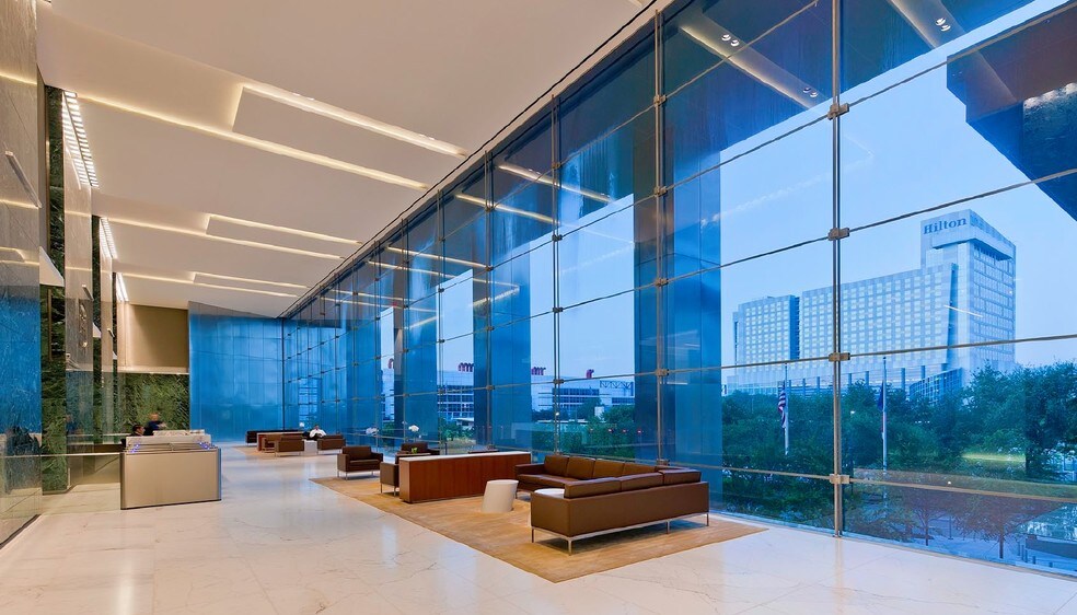 1501 McKinney St, Houston, TX à louer - Hall d’entrée – Image 3 sur 7