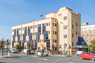 Plus de détails pour 210 South St, Romford - Bureau à louer
