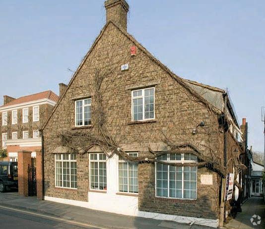 18 Lower Teddington Rd, Kingston Upon Thames à vendre - Photo de l’immeuble – Image 2 sur 5