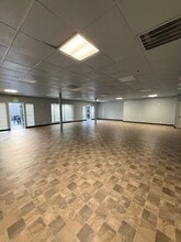 1214 W F St, Oakdale, CA à louer Photo intérieure– Image 2 sur 3