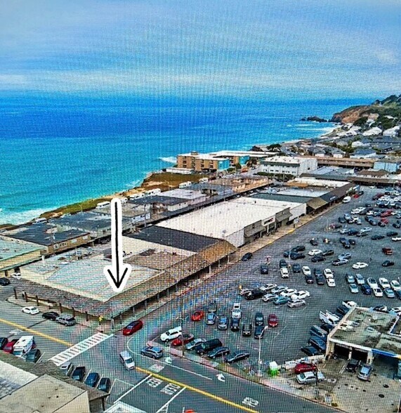494 Manor Plz, Pacifica, CA à vendre - Photo principale – Image 1 sur 9