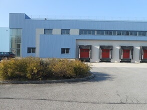 5372 Île Beaume, Saulce-sur-Rhône à louer Photo de l’immeuble– Image 1 sur 2