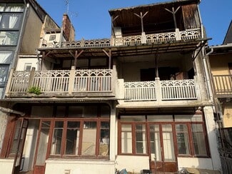 Plus de détails pour Local d’activités à vendre