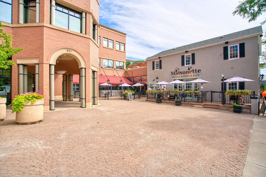 921 Walnut St, Boulder, CO à louer - Photo de l’immeuble – Image 2 sur 6