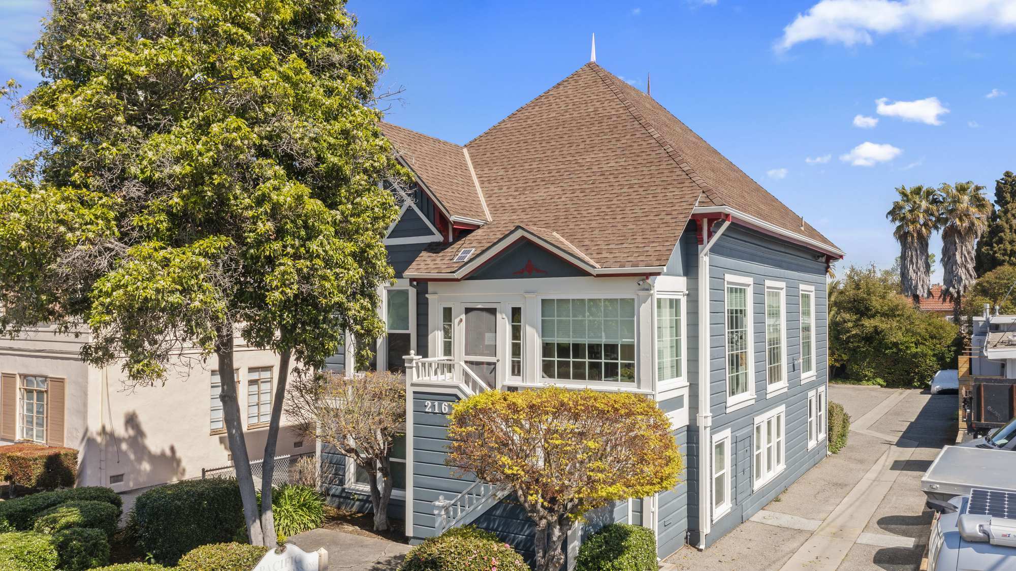 216 N San Mateo Dr, San Mateo, CA à vendre Photo principale– Image 1 sur 14
