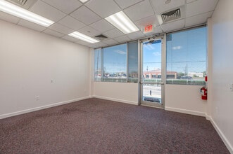 2947 E Broadway St, Pearland, TX à louer Photo intérieure– Image 1 sur 4
