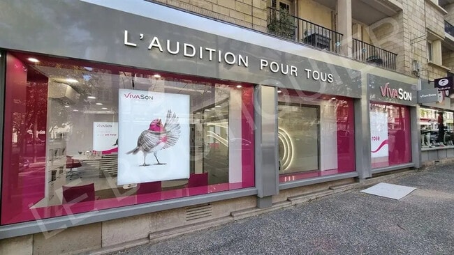 Plus de détails pour Local commercial à vendre