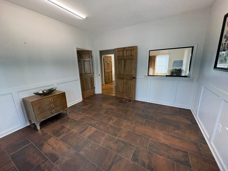3570 Abbeville Hwy, Anderson, SC à louer - Hall d’entrée – Image 3 sur 8
