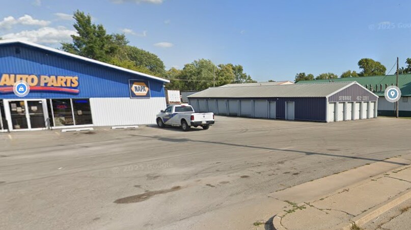 713 N Monroe St, Abingdon, IL à vendre - Photo de l’immeuble – Image 3 sur 5