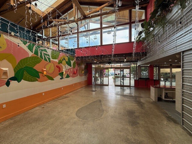 3770 Piedmont Ave, Oakland, CA à louer - Photo de l’immeuble – Image 2 sur 13