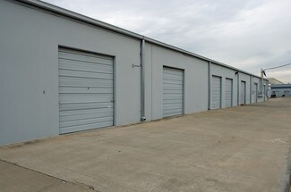 Plus de détails pour 11056 Shady Trl, Dallas, TX - Local d'activités, Industriel/Logistique à louer