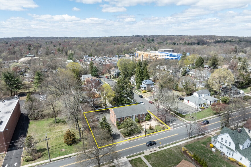 185 Broadway, Hillsdale, NJ à vendre - Aérien – Image 2 sur 30