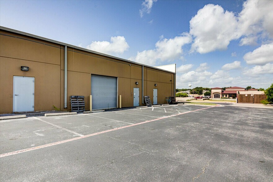 1754 Bagdad Rd, Cedar Park, TX à vendre - Photo de l’immeuble – Image 3 sur 10