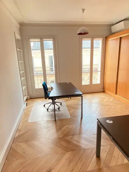 Espace de coworking dans Paris à louer - Photo intérieure – Image 2 sur 4