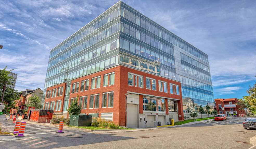60 Rue Laval, Gatineau, QC à louer - Photo de l’immeuble – Image 2 sur 8