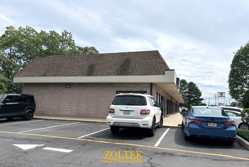 263 Brick Blvd, Brick, NJ à louer - Photo de l’immeuble – Image 3 sur 5