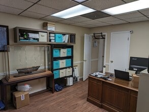 2655 NE Loop 286, Paris, TX à louer Photo intérieure– Image 1 sur 3