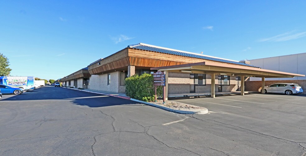 75-101 Sego Ln, Palm Desert, CA à louer - Photo de l’immeuble – Image 3 sur 3