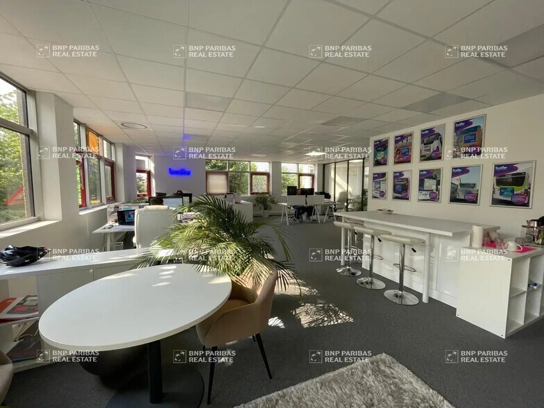 Bureau dans Nantes à louer - Photo de l’immeuble – Image 2 sur 6