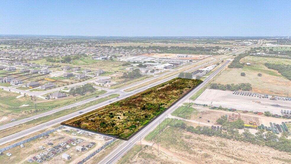 9433-9477 US 87 E hwy, San Antonio, TX à vendre - Aérien – Image 3 sur 6
