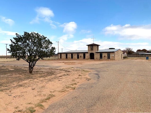 1401 Dowden rd, Wolfforth, TX à vendre - Photo de l’immeuble – Image 2 sur 30