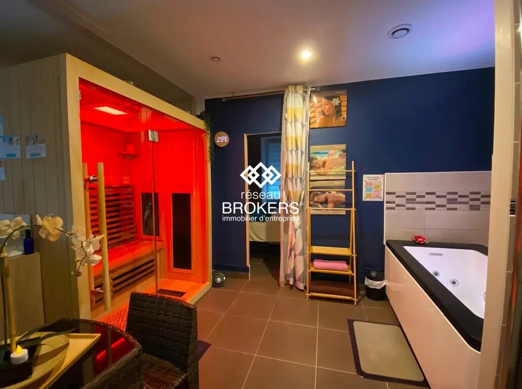 Local commercial dans Chambly à vendre Photo principale– Image 1 sur 1