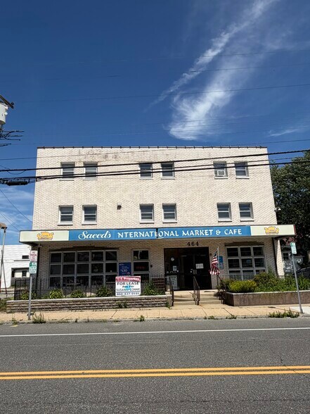 464 Ocean Ave, New London, CT à vendre - Photo de l’immeuble – Image 2 sur 14