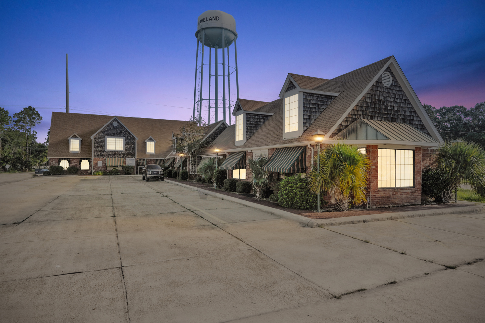 640 Highway 90, Waveland, MS à vendre Photo principale– Image 1 sur 11