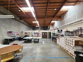 10744 Prospect Ave, Santee, CA à louer Photo intérieure– Image 2 sur 2