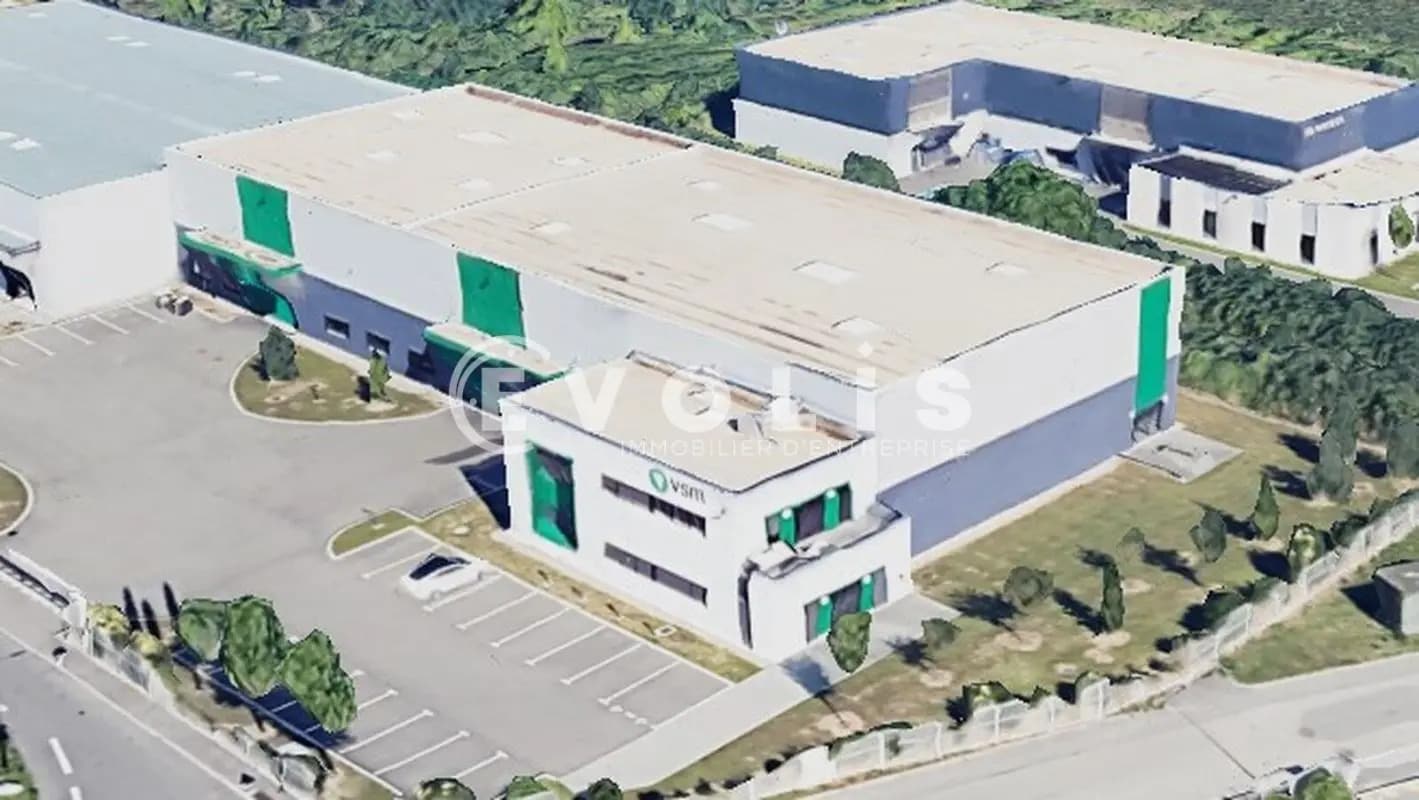 Industriel/Logistique dans Vourles à louer Photo de l’immeuble– Image 1 sur 11