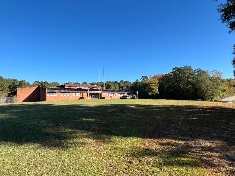 704 State Road S-13-680, Jefferson, SC à vendre - Photo principale – Image 1 sur 22