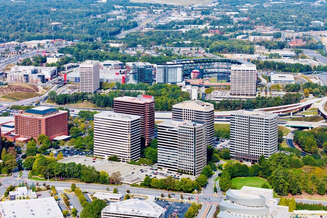 Plus de détails pour 600 Galleria Pky SE, Atlanta, GA - Bureau à louer