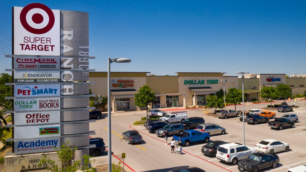 1335 E Whitestone Blvd, Cedar Park, TX à louer - Photo de l’immeuble – Image 1 sur 28