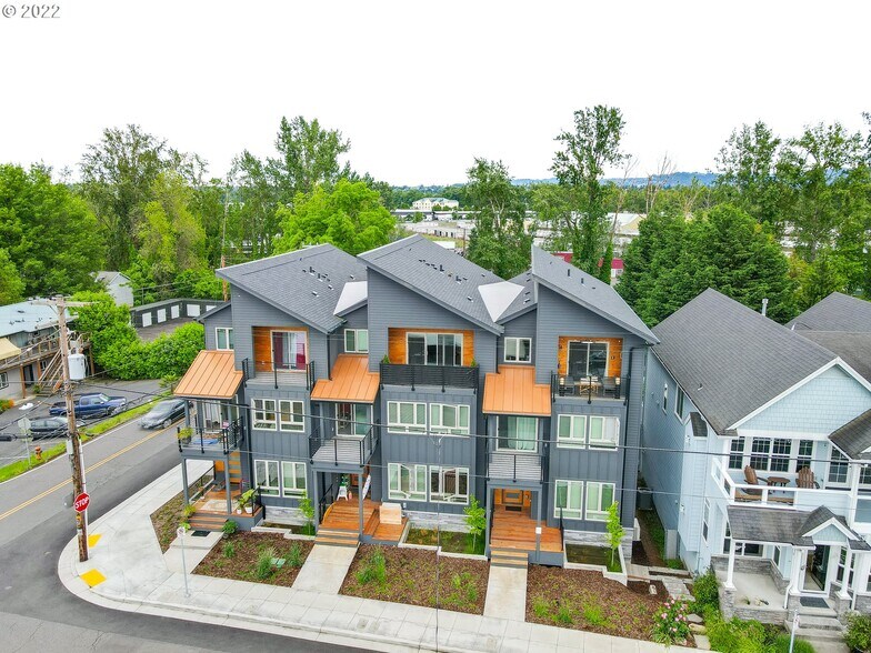 302 N Bridgeton Rd, Portland, OR à vendre - Photo de l’immeuble – Image 2 sur 4