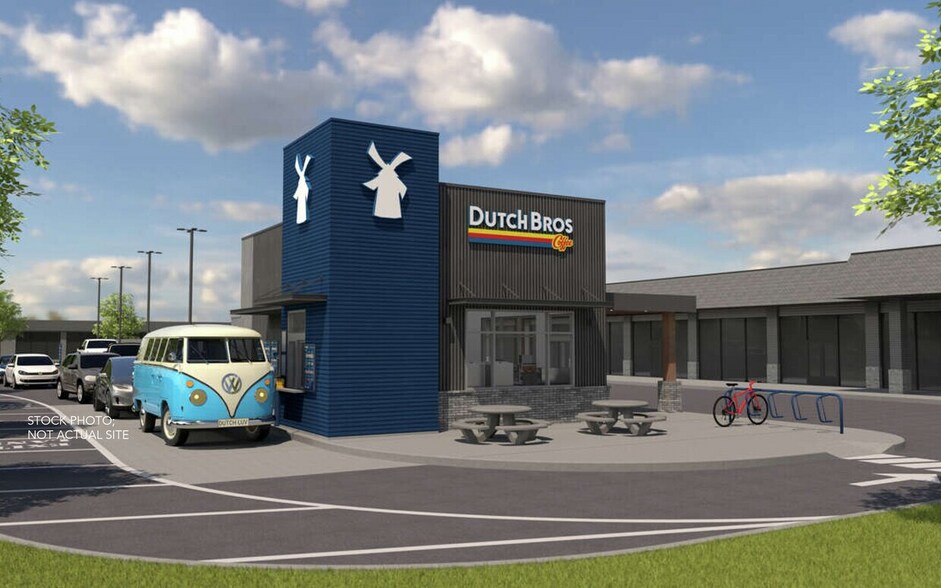 7330 San Antonio Dr NE, Albuquerque, NM à vendre - Photo de l’immeuble – Image 1 sur 3