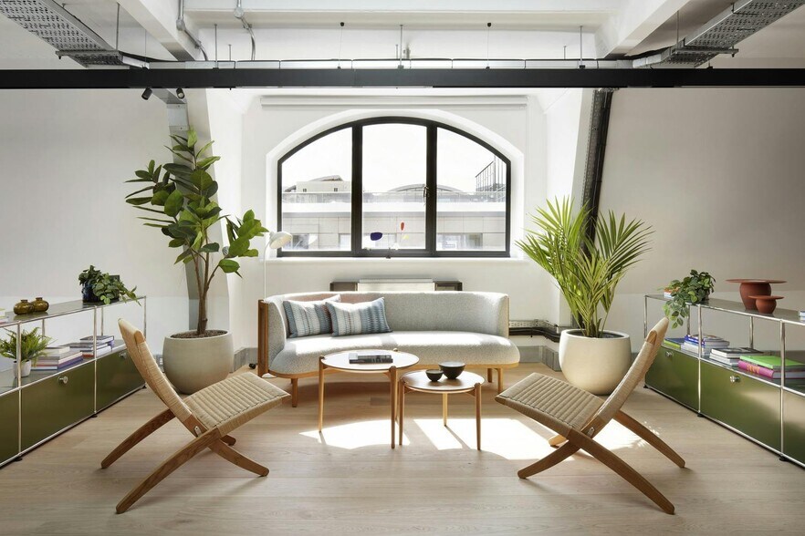 80 Goswell Rd, Londres à louer - Photo de l’immeuble – Image 3 sur 8